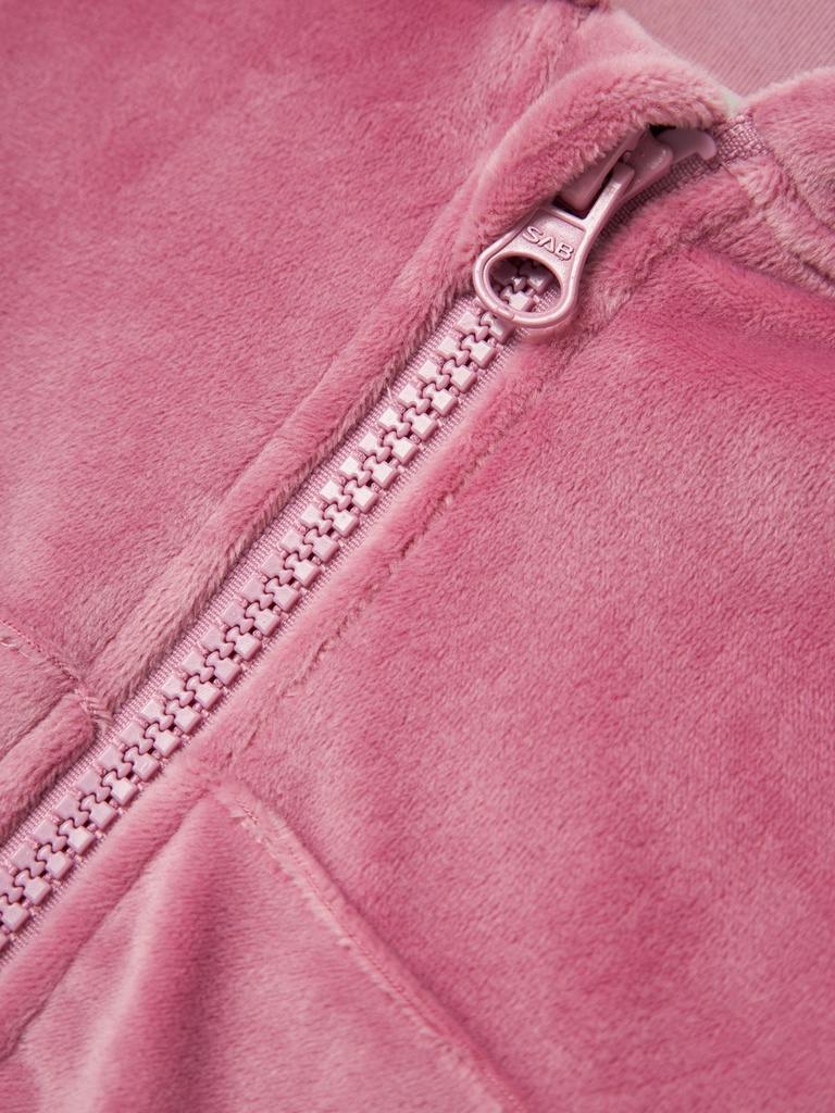 NAME-IT_FallWinter2025_4620629_13236383_4.jpg