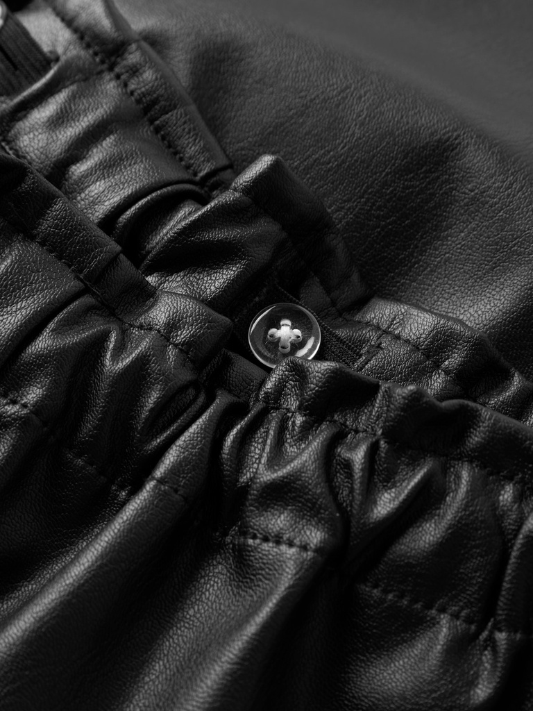 F_13248980_M_4874731_Front Full.jpg