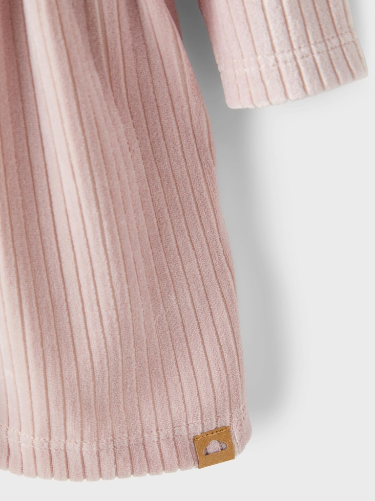 NAME-IT_AutumnWinter2022_3926620_13204967_4.jpg